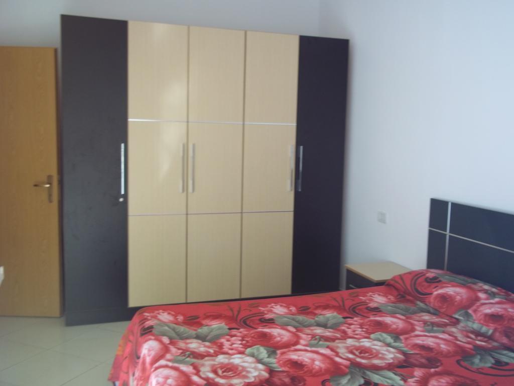 Faik Shehu Apartments Δυρράχιο Εξωτερικό φωτογραφία