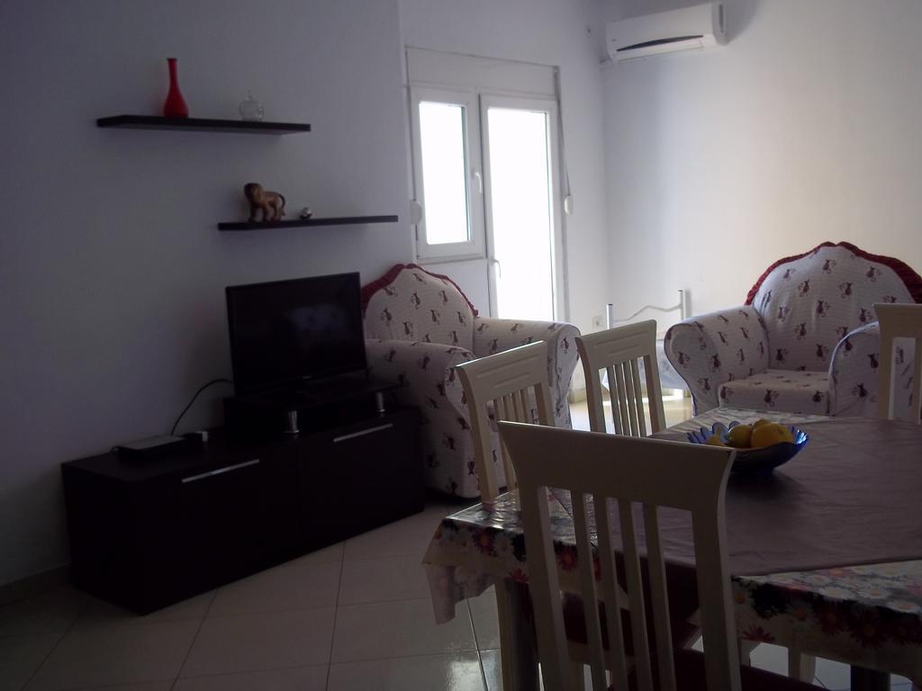 Faik Shehu Apartments Δυρράχιο Εξωτερικό φωτογραφία