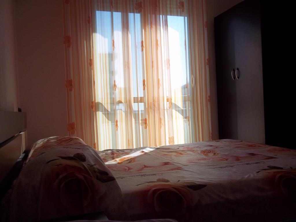 Faik Shehu Apartments Δυρράχιο Εξωτερικό φωτογραφία